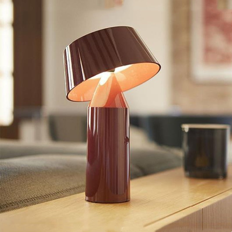 Nordisk Lys - Genopladelig Metal Bordlampe